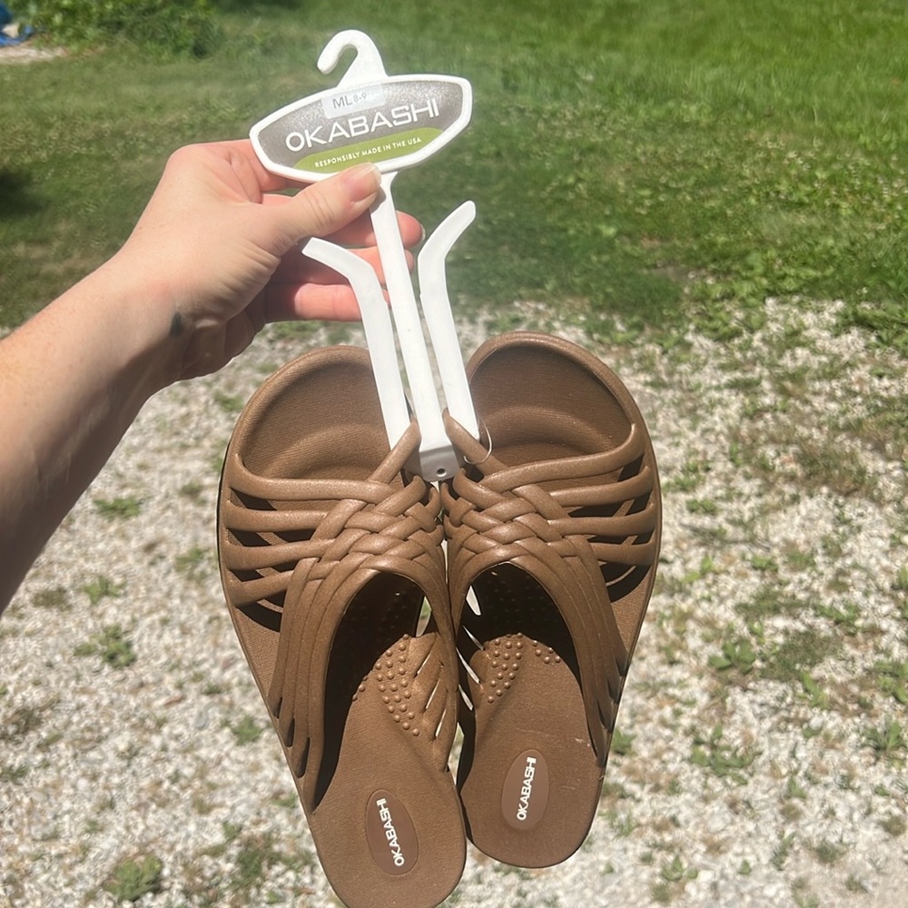 Okabashi sandals